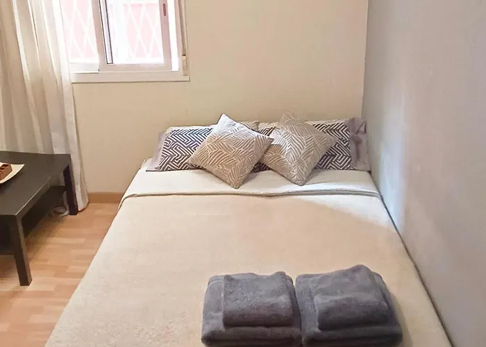 My House Bcn شقة